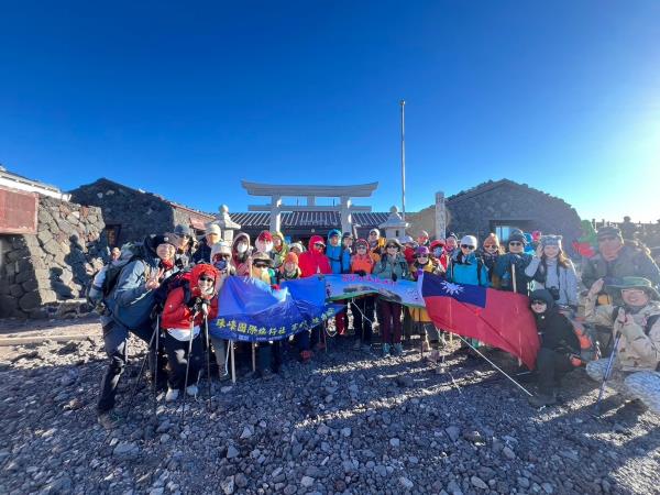 2026富士山登頂5日桃園機場出發