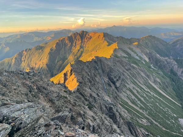 嘉義出發 玉山主峰兩天一夜